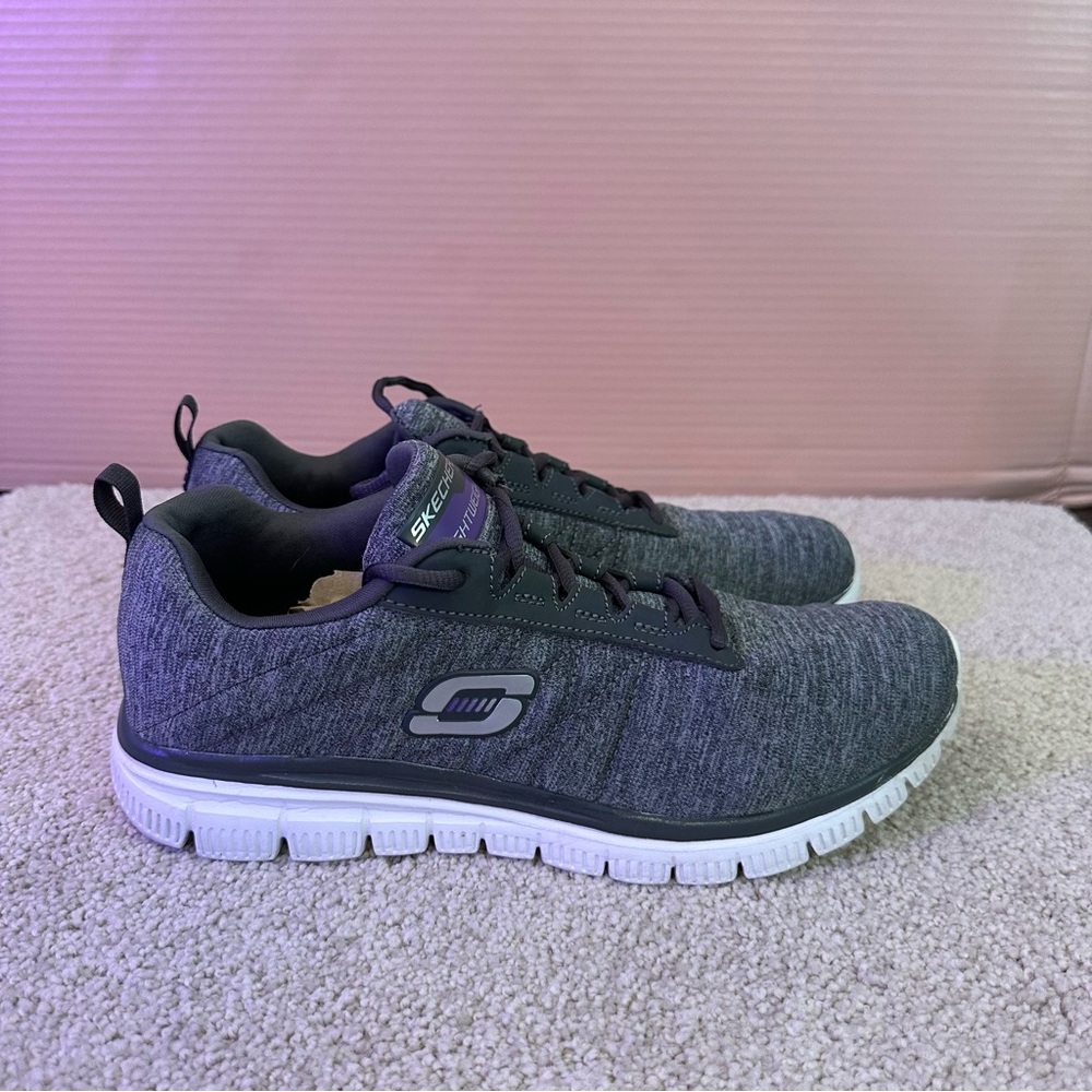 Skechers Gray and Black Sneakers with Cushioned Sole‎